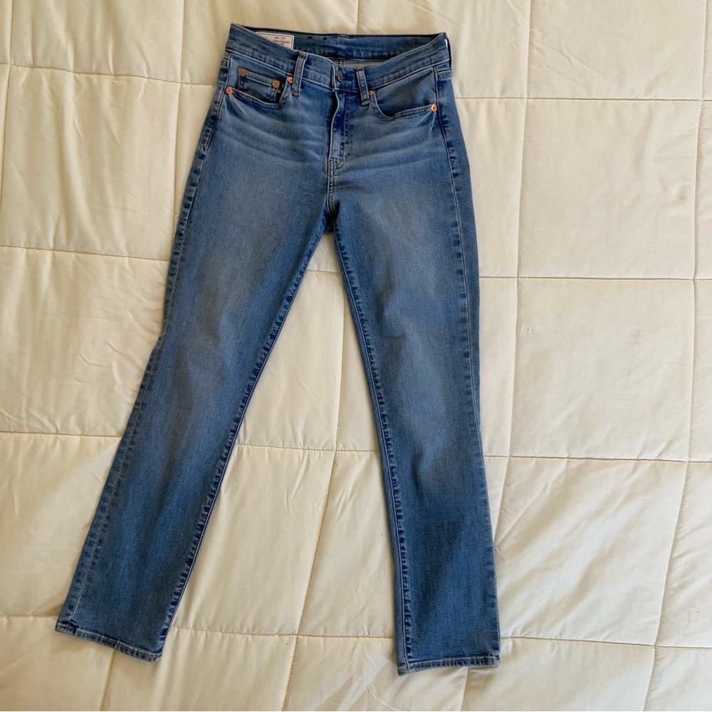 GAP Women’s Classic Straight Mid Rise Jeans